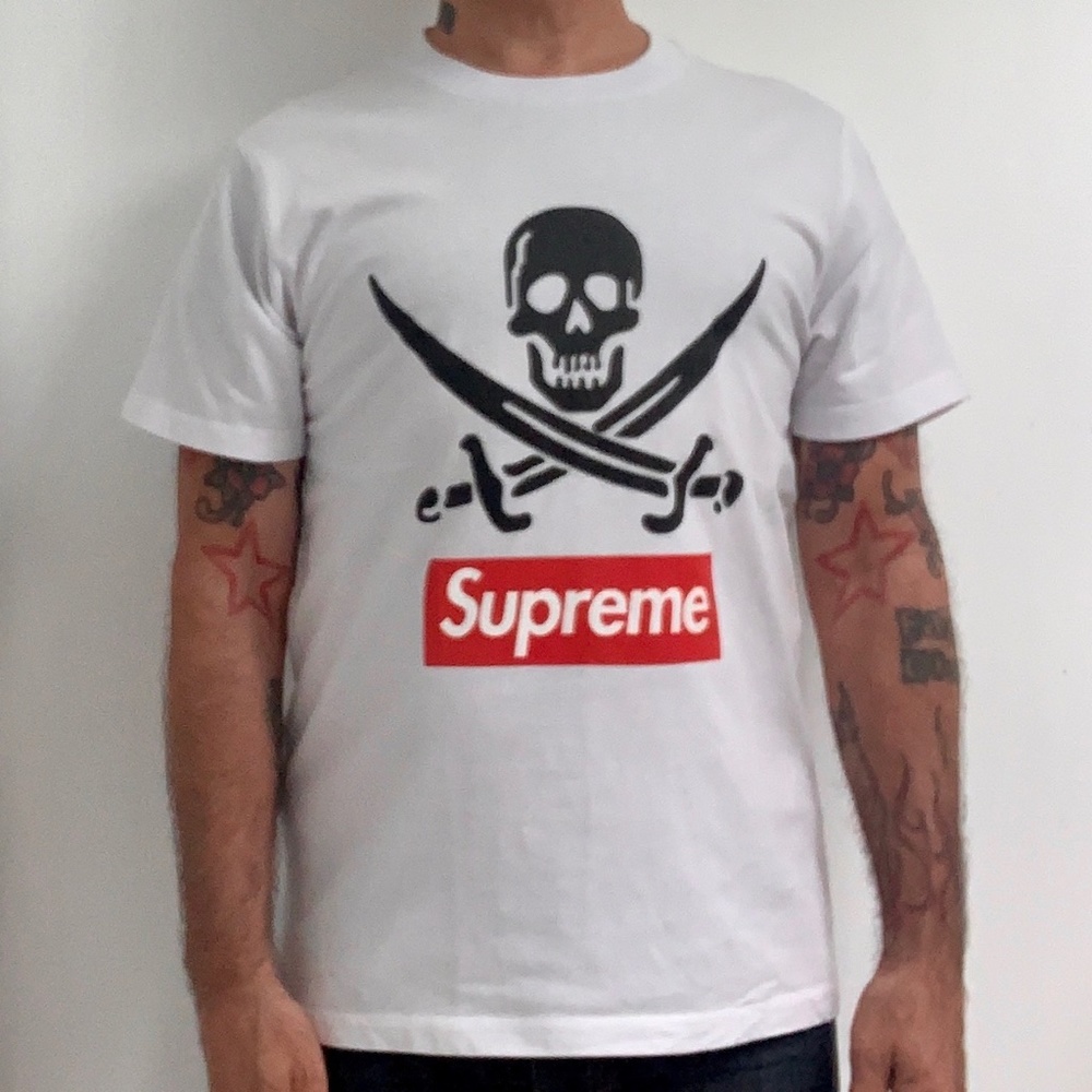 NEIGHBORHOOD SUPREME Rebel Without a Pause LOGO T